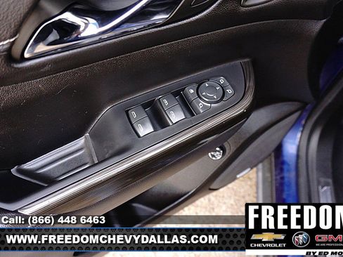 Used 2023 GMC Acadia SLT w/ Preferred Package image 36