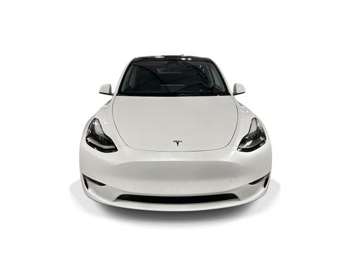 Certified 2023 Tesla Model Y Long Range AWD/4WD image 2