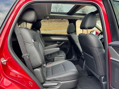 Used 2024 MAZDA CX-90 Plug-In Hybrid w/ Premium Pkg image 10