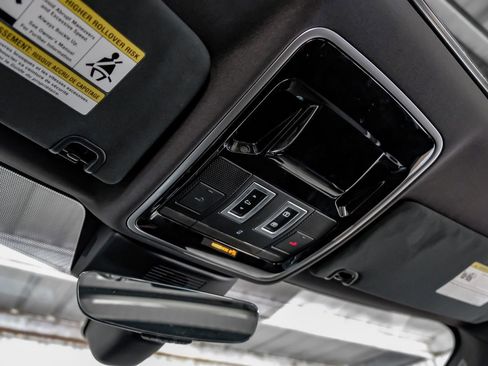 Used 2017 Land Rover Range Rover Supercharged image 22