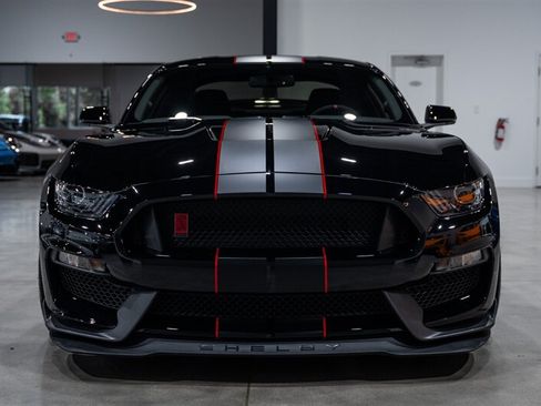 Used 2018 Ford Mustang Shelby GT350R w/ GT350R Equipment Group 920A RWD image 70