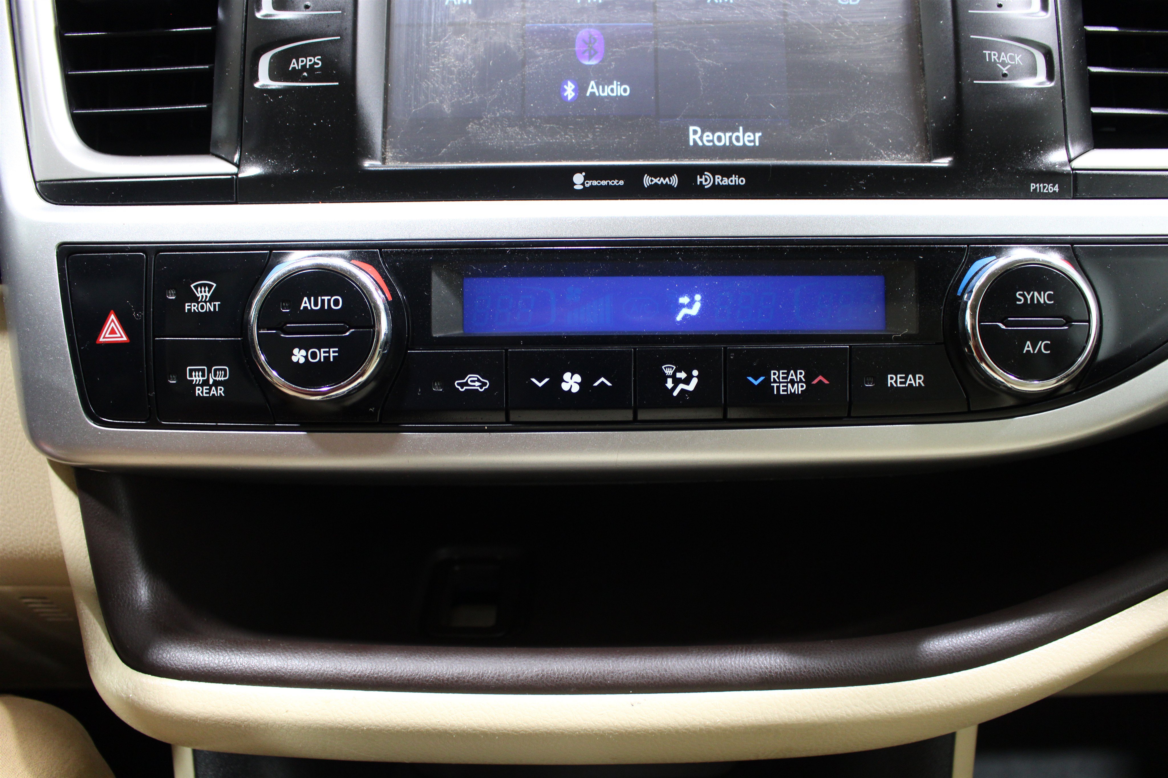 Used 2016 Toyota Highlander Plus w/ Protection Package #3 AWD/4WD image 16