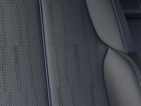 New 2025 Cadillac Lyriq Luxury image 21