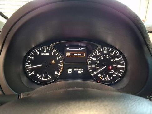 Used 2015 Nissan Altima 2.5 S w/ Power Driver Seat Package FWD image 22