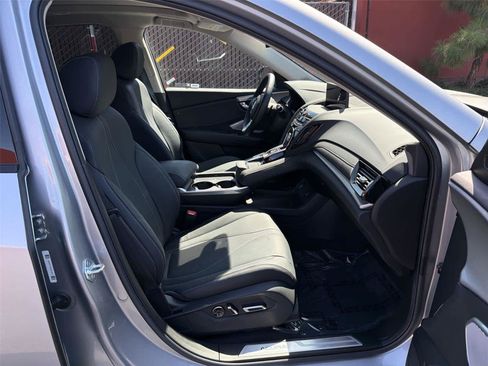 Certified 2025 Acura RDX SH-AWD w/ Technology Package image 15