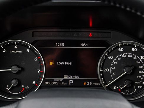 New 2025 Mitsubishi Outlander image 25