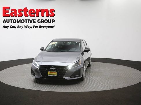 Used 2024 Nissan Altima 2.5 S FWD image 52