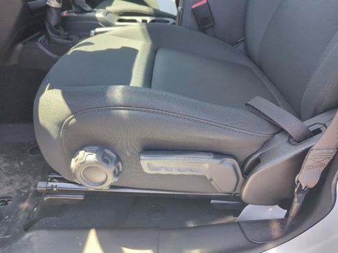 Used 2022 Jeep Wrangler Unlimited Sport AWD/4WD image 11