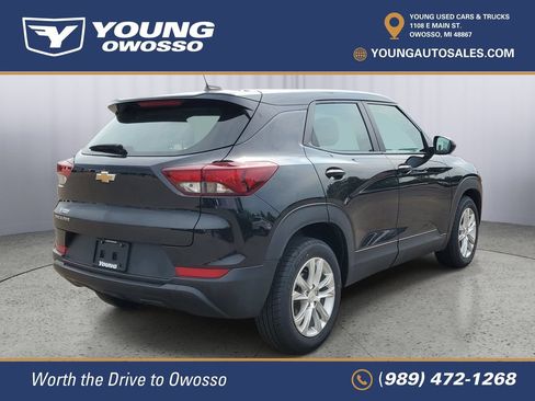 Certified 2023 Chevrolet TrailBlazer LS FWD image 3