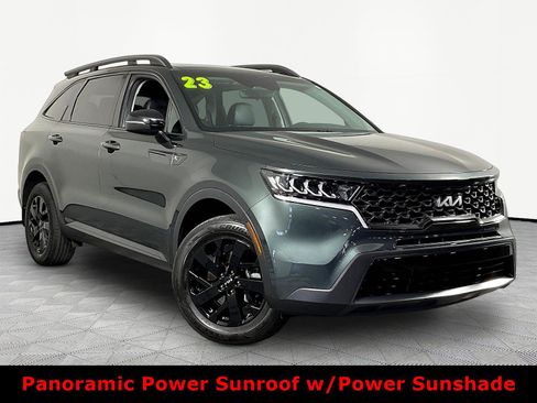 Used 2023 Kia Sorento S w/ Panoramic Sunroof Package AWD/4WD image 3