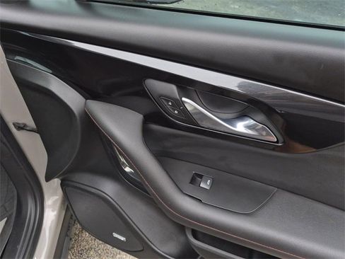 Used 2021 Chevrolet Blazer RS w/ Enhanced Convenience Package image 16