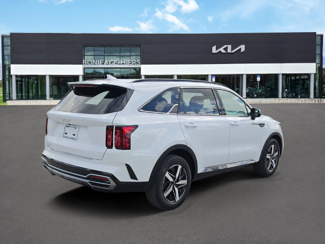 Certified 2023 Kia Sorento S FWD image 4