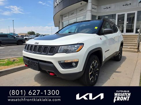 Used 2020 Jeep Compass Trailhawk AWD/4WD image 1