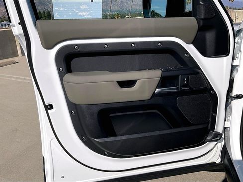 New 2026 Land Rover Defender 110 S AWD/4WD image 14