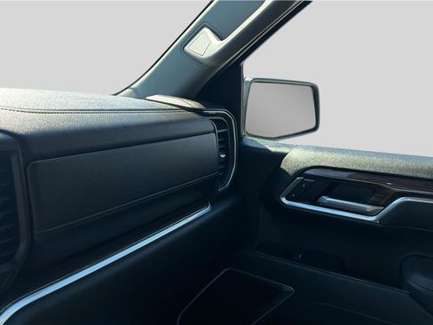 Used 2026 Chevrolet Silverado 1500 RST w/ RST Select Package image 10