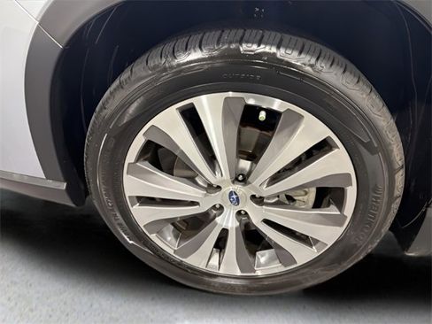 Certified 2021 Subaru Ascent Limited w/ Technology Package image 39