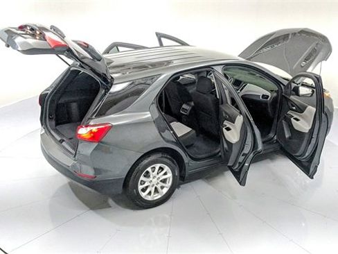 Certified 2019 Chevrolet Equinox LS w/ LS Convenience Package image 29