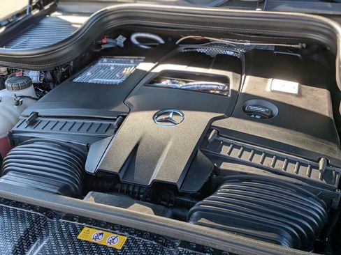 Certified 2025 Mercedes-Benz GLE 580 4MATIC image 42