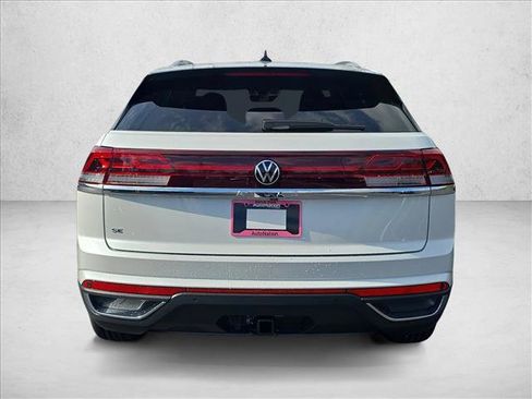 New 2026 Volkswagen Atlas Cross Sport SE FWD image 4