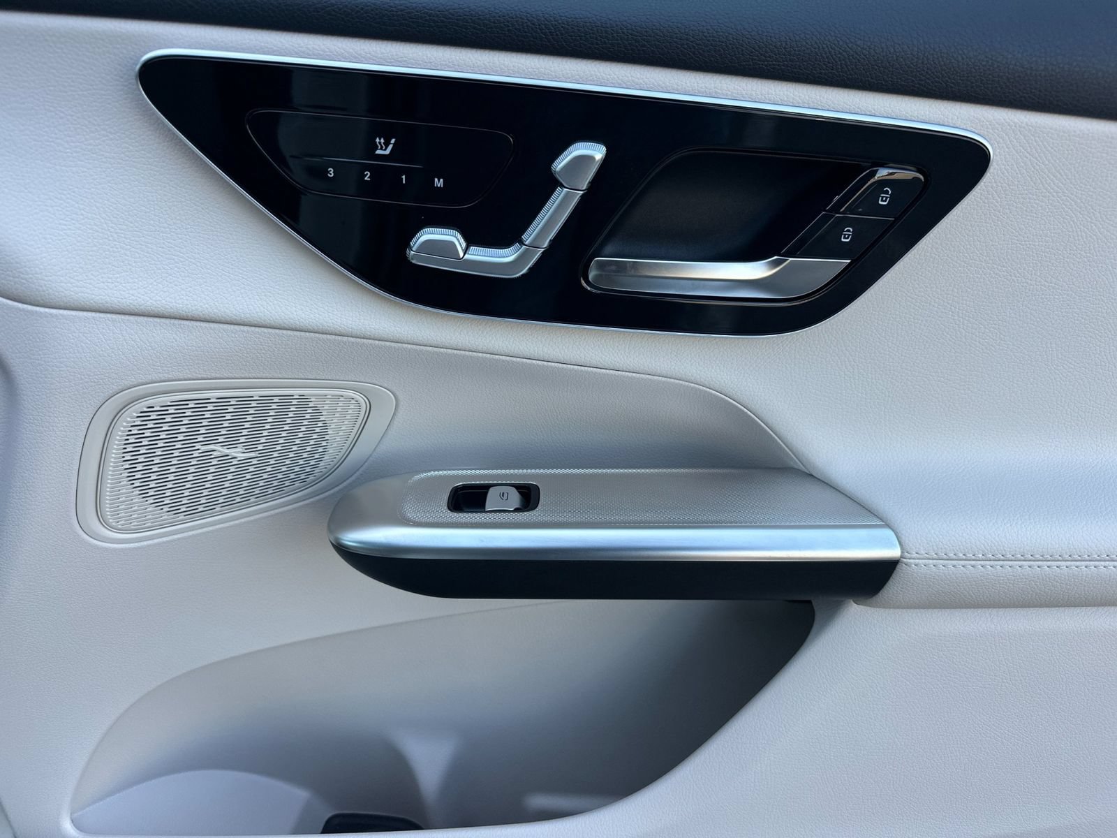 Certified 2026 Mercedes-Benz GLC 300 4MATIC image 20