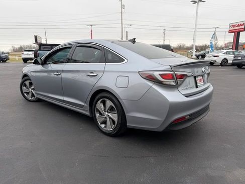 Used 2016 Hyundai Sonata Limited w/ Option Group 02 image 5