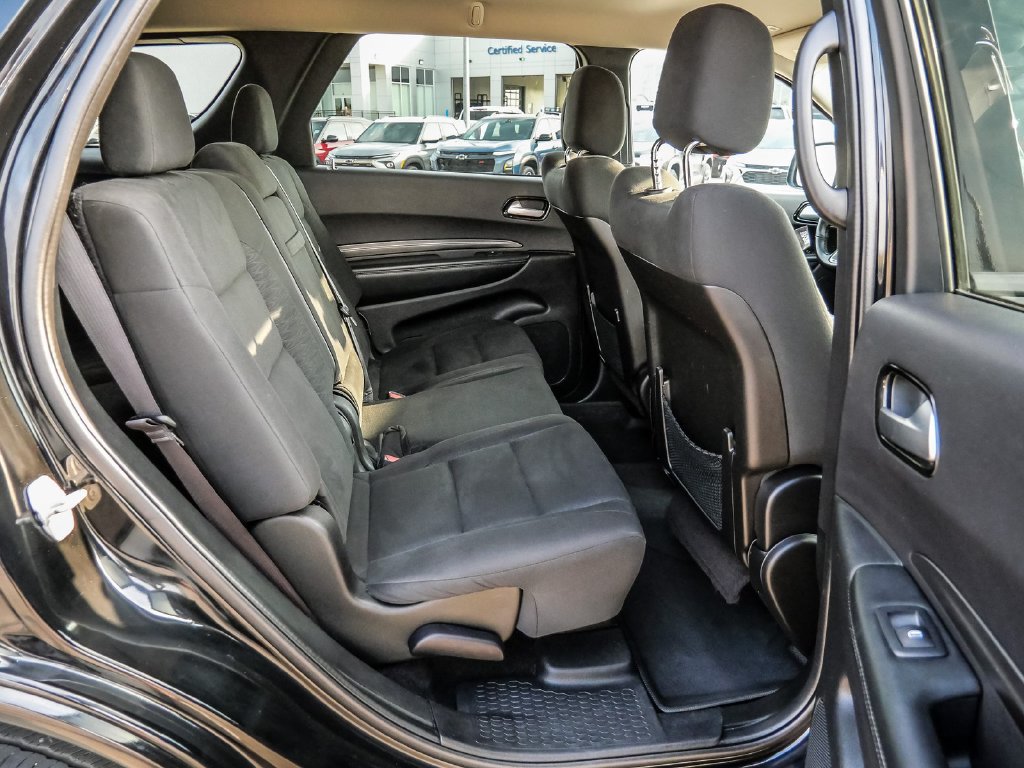 Used 2022 Dodge Durango SXT w/ Anodized Platinum Package AWD/4WD image 18