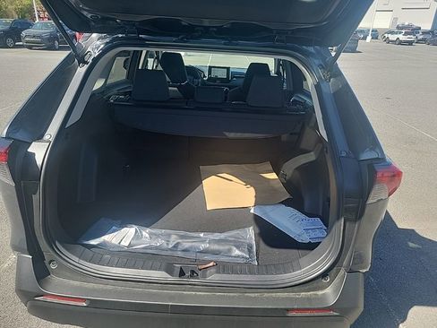 Used 2025 Toyota RAV4 XLE image 13