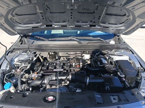 Used 2020 Honda Accord LX image 9
