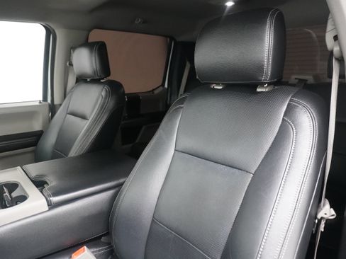 Used 2019 Ford F150 XLT AWD/4WD image 11