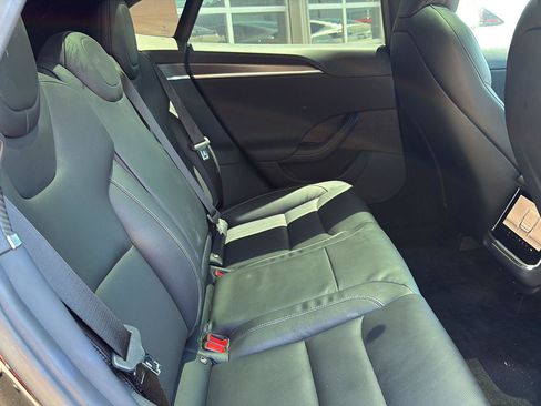 Used 2021 Tesla Model S Plaid AWD/4WD image 22