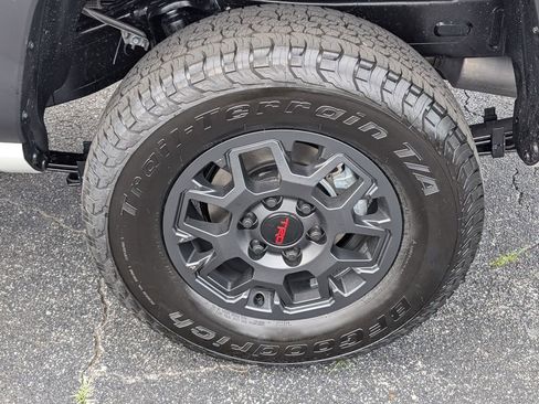 New 2026 Toyota Tacoma 2WD Xtracab image 17