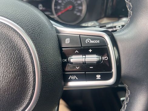 Certified 2023 Kia Sorento X-Line EX AWD/4WD image 59