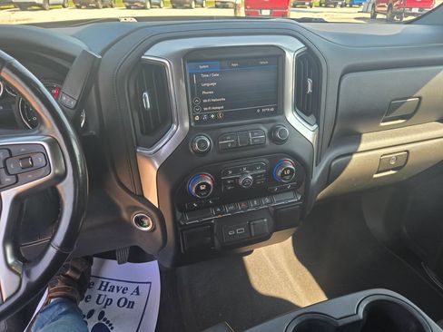 Used 2020 Chevrolet Silverado 1500 LT w/ All-Star Edition AWD/4WD image 9