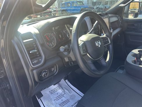 New 2026 RAM 3500 Tradesman image 17