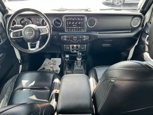 Used 2021 Jeep Wrangler Unlimited Sahara w/ Cold Weather Group AWD/4WD image 14