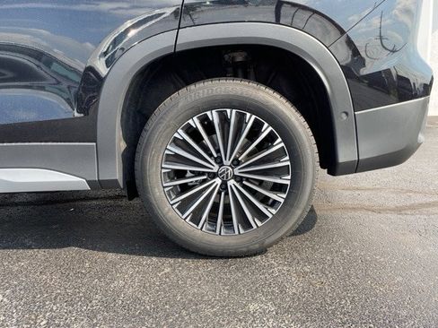 New 2025 Volkswagen Tiguan S image 19