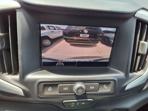 Used 2024 GMC Terrain SLE FWD image 7
