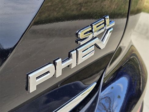 New 2025 Mitsubishi Outlander SEL image 8