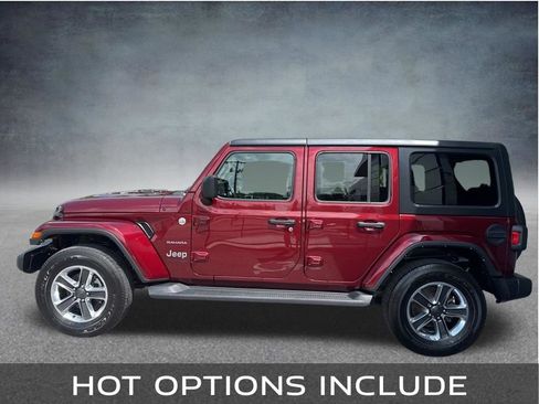Used 2021 Jeep Wrangler Unlimited Sahara AWD/4WD image 2