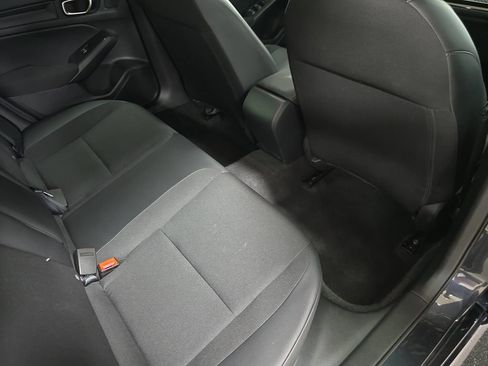 Used 2025 Honda Civic Sport image 16