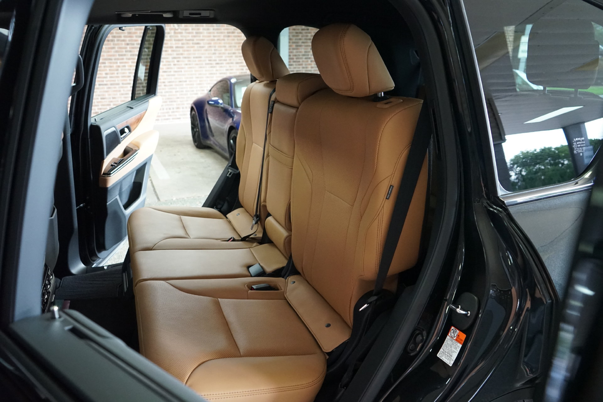 Used 2026 Lexus LX 700h Luxury AWD/4WD image 20