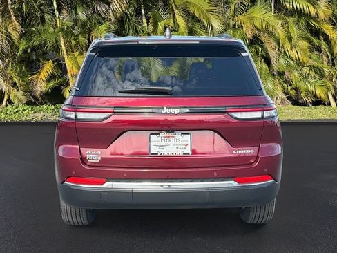 Used 2025 Jeep Grand Cherokee Laredo X w/ Luxury Tech Group I AWD/4WD image 7