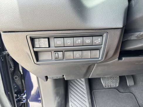 New 2026 Toyota Tundra Limited AWD/4WD image 25