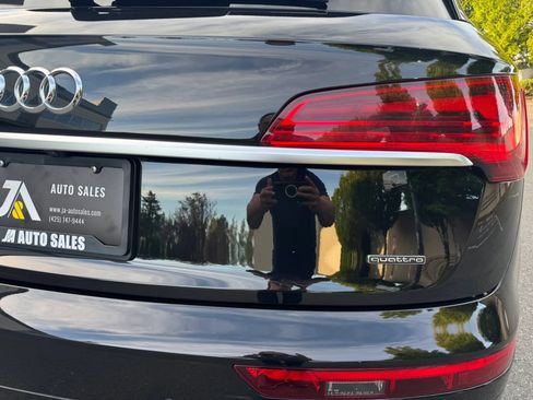 Used 2021 Audi Q5 Prestige w/ Prestige Package AWD/4WD image 18