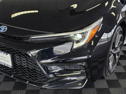 Certified 2023 Toyota Corolla SE w/ SE Package image 10