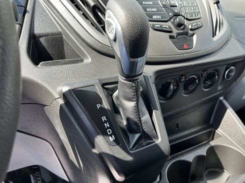 Used 2018 Ford Transit 150 XL RWD image 25