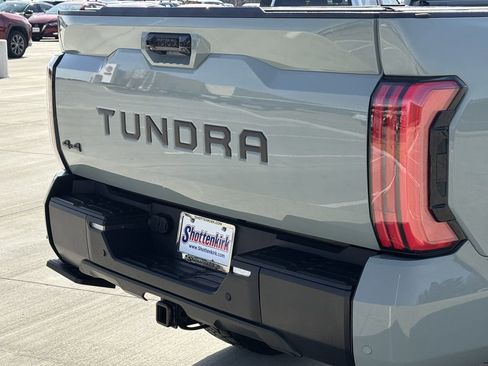 Used 2024 Toyota Tundra Limited image 6