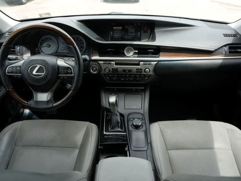 Used 2017 Lexus ES 350 FWD image 7