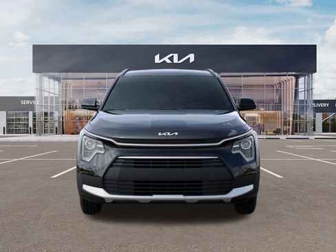 New 2025 Kia Niro LX FWD image 2