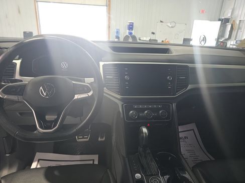 Used 2022 Volkswagen Atlas SEL Premium AWD/4WD image 15